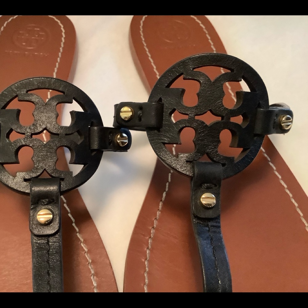 Tory Burch Black Leather Logo Thong Sandals with Brown Footbed